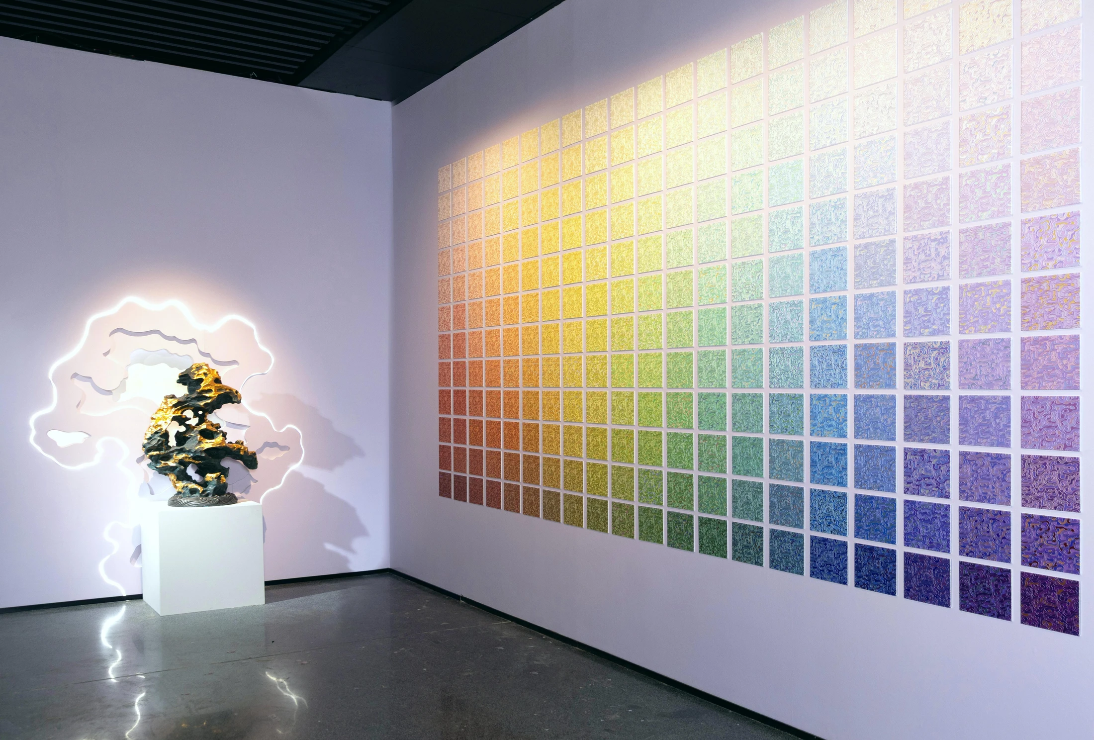 熔铜二十周年展 · 仁彩彩虹墙 / Rencai Rainbow Wall, Rongtong 20th Anniversary Exhibition